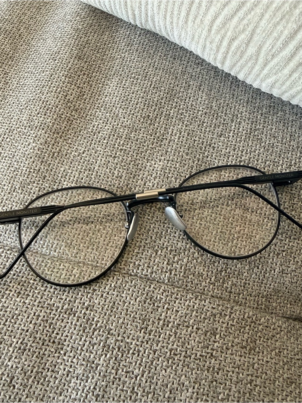 Gentle Monster Tom 21 M01 Titanium Glasses - Picture 3 of 11